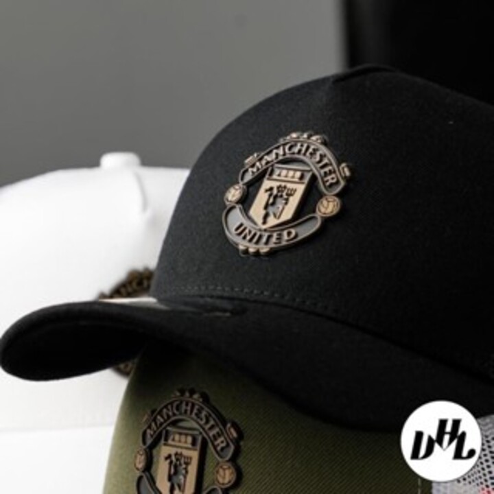 (Hàng VNXK) Nón kết, Mũ lưỡi trai CLB Machester United Logo Nhựa cao cấp (Ảnh thật)