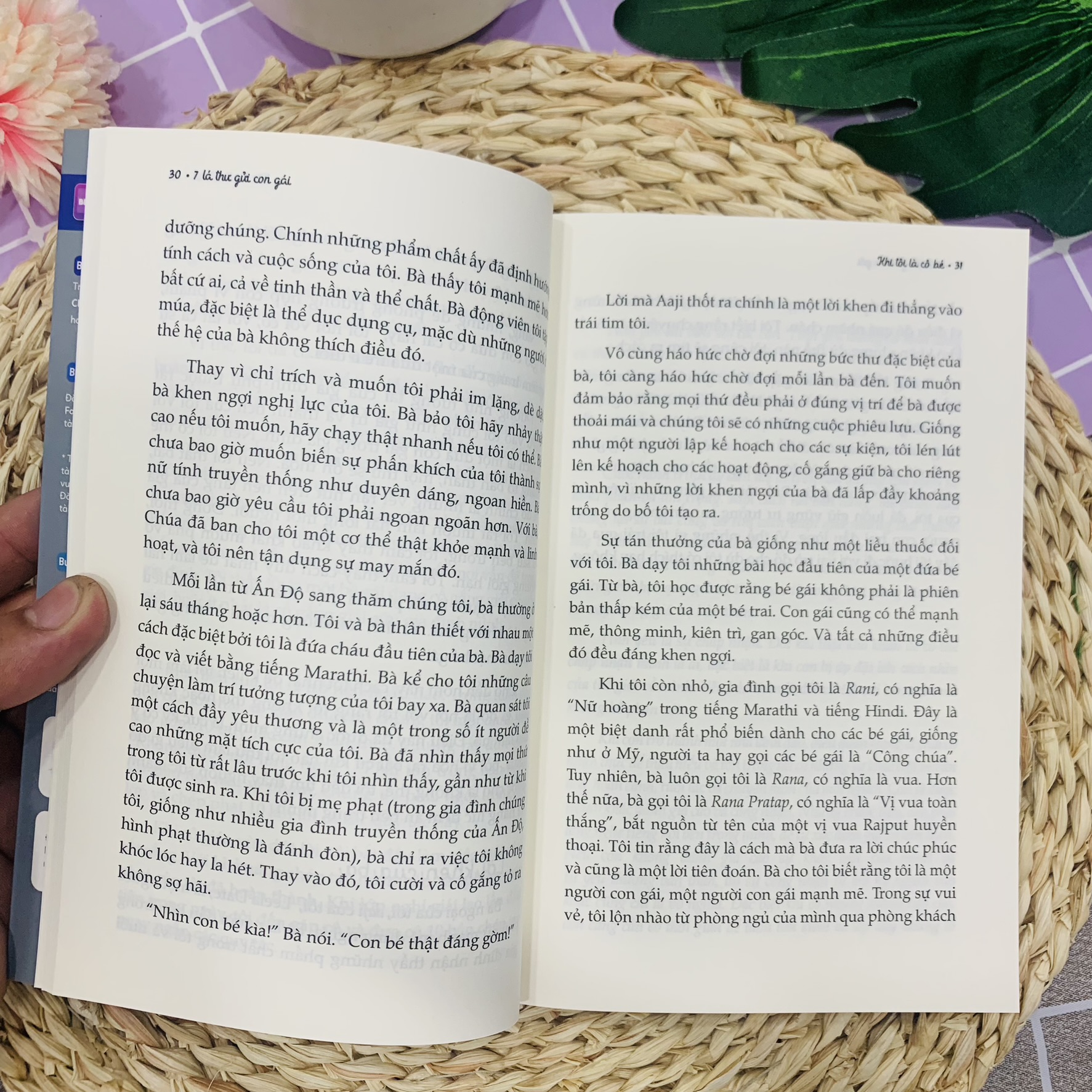 Sách Nuôi Dạy Con 7 Lá Thư Gửi Con Gái: Bài Học Về Tình Yêu Thương, Tinh Thần Lãnh Đạo Và Gia Tài Để Lại