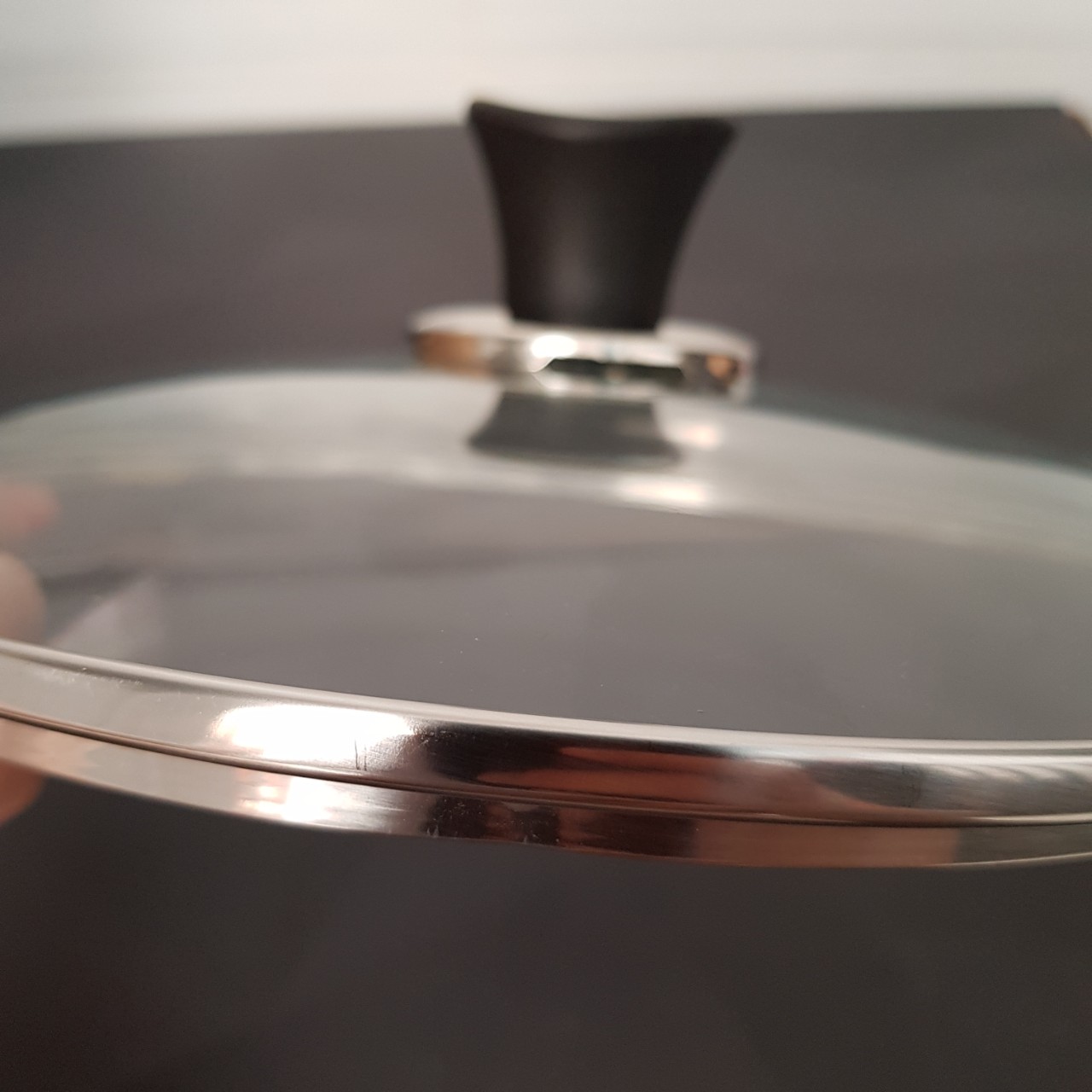 Nắp kính cường lực viền inox Hàn Quốc dùng cho nồi và chảo size 24cm