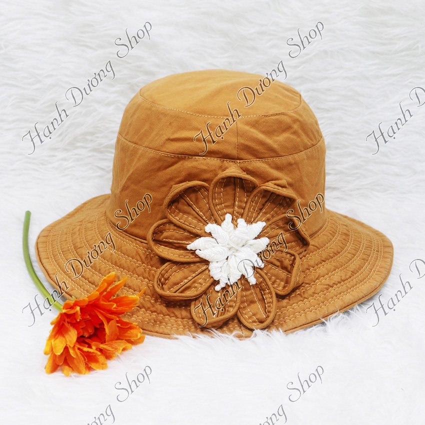 Mũ rộng vành nữ gắn hoa 9 cánh dễ thương, vành rộng 7cm, chất liệu vải cotton oát cao cấp oát mềm mại - Hạnh Dương - Kaki đậm