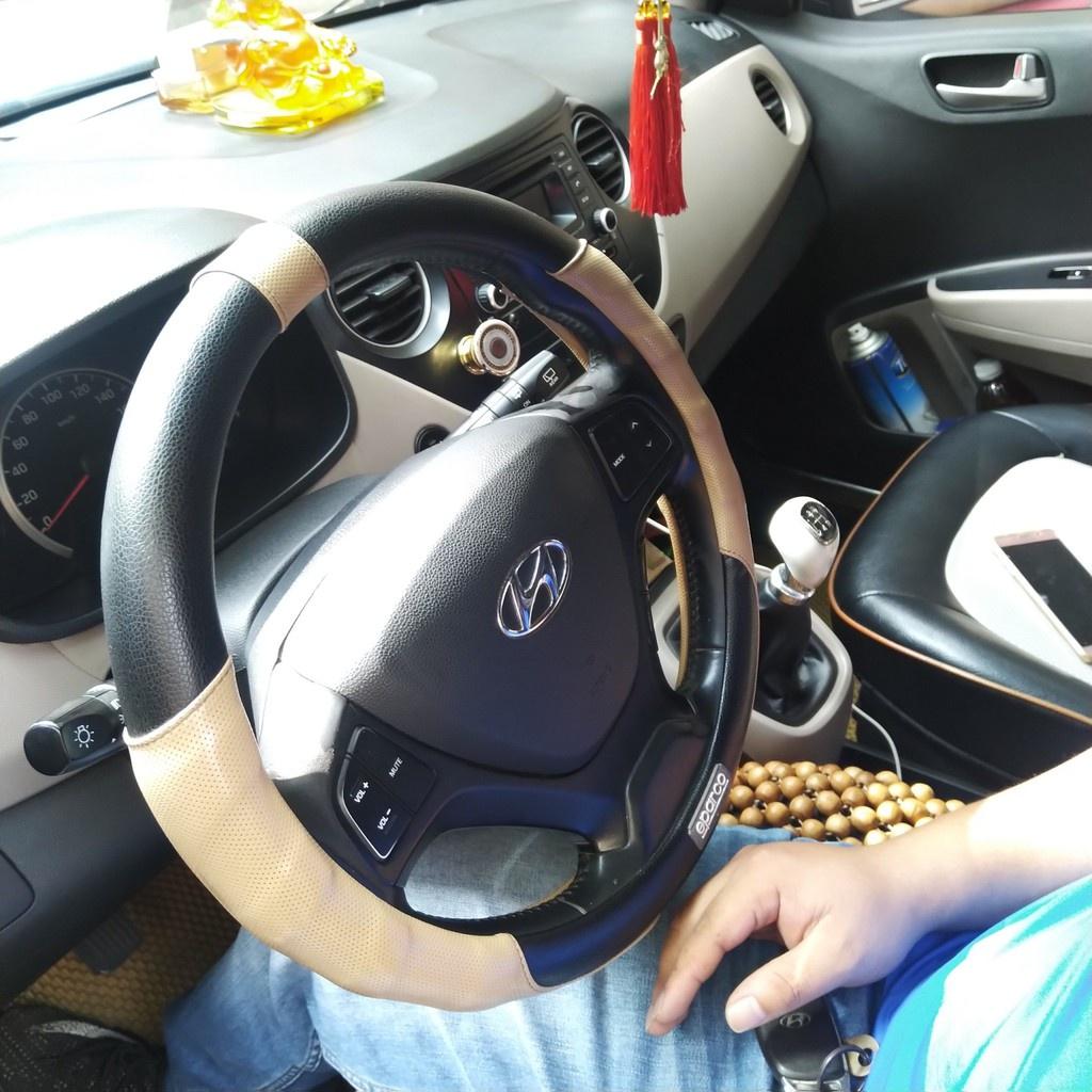 - Bọc VÔ LĂNG SPARCO F5 chất liệu tốt , phong cách thời trang, có ảnh và video thật sản phẩm