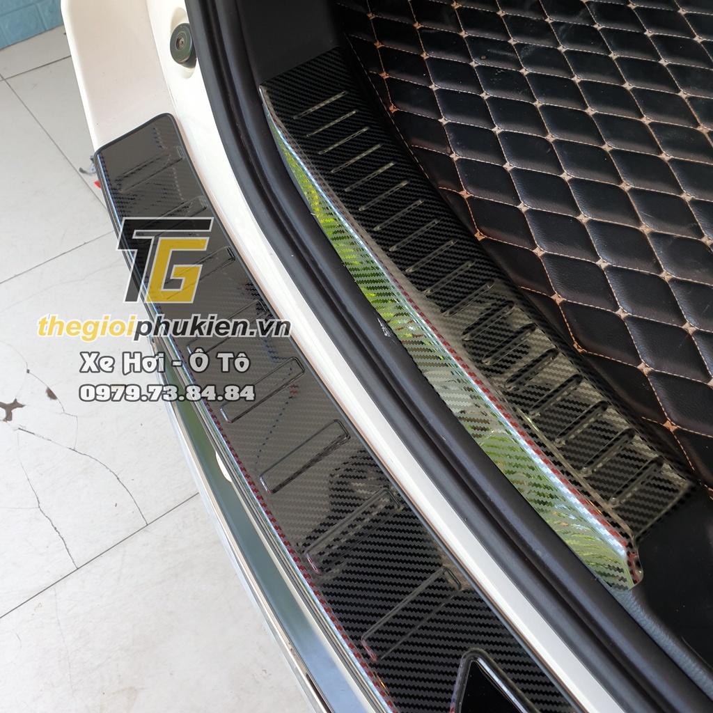 Bộ Ốp bậc cốp Mazda CX5, XC-5 2018-2020 vân Carbon