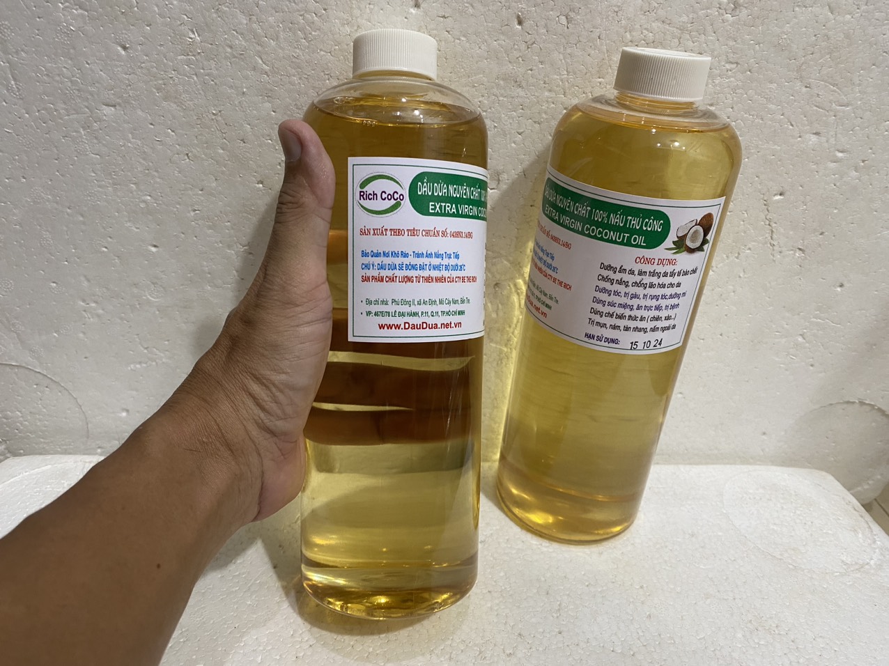 DẦU DỪA 100% NGUYÊN CHẤT BẾN TRE - NẤU THỦ CÔNG – RICH COCO - EXTRA VIRGIN COCONUT OIL - CHAI 1 LÍT