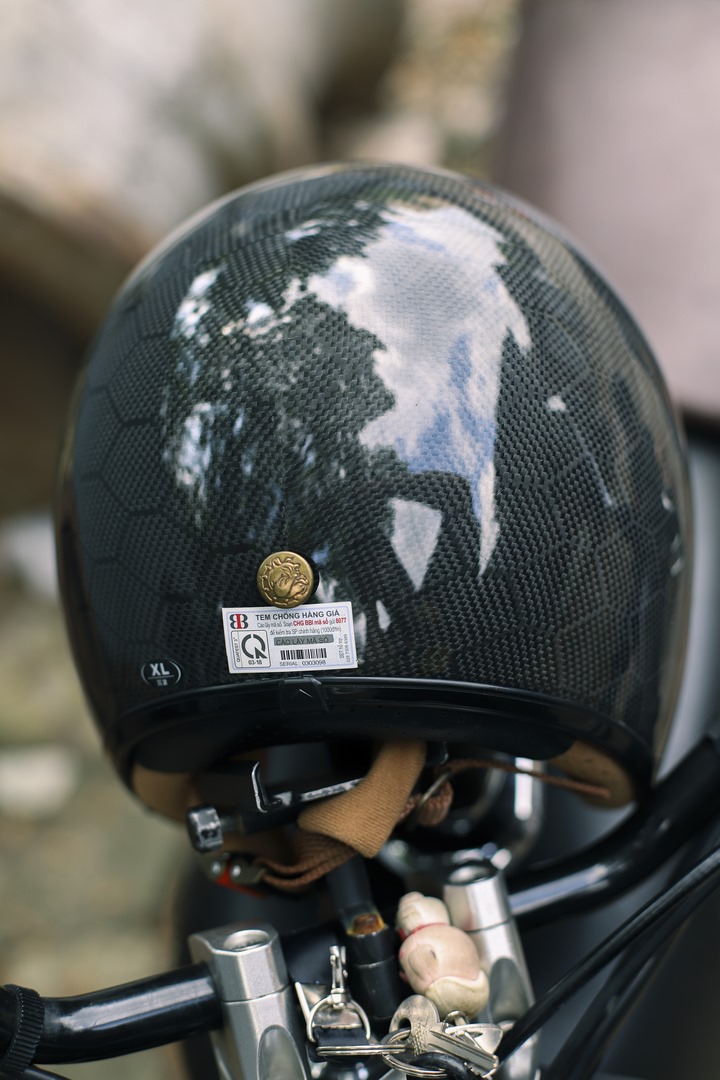 Mũ Bảo Hiểm 3/4 Cổ Điển BULLDOG Heli Carbon