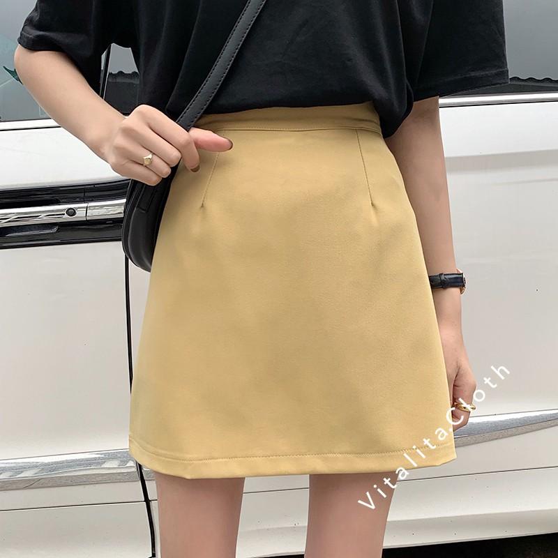 Quần giả váy chữ A có 2 túi chéo - mặt trước váy mặt sau quần màu Đen / Vàng