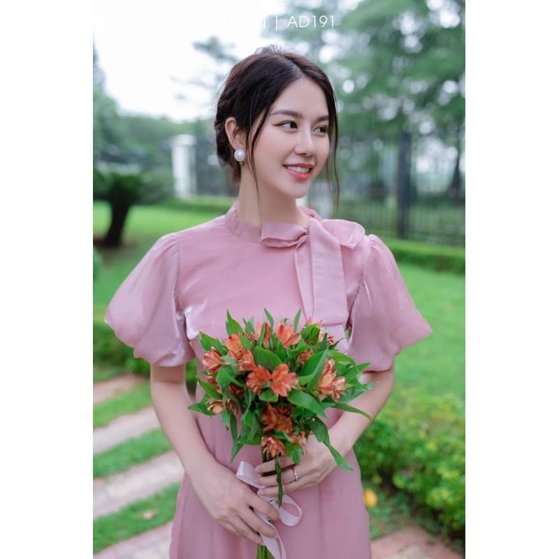 Áo dài 4 tà nơ cổ
