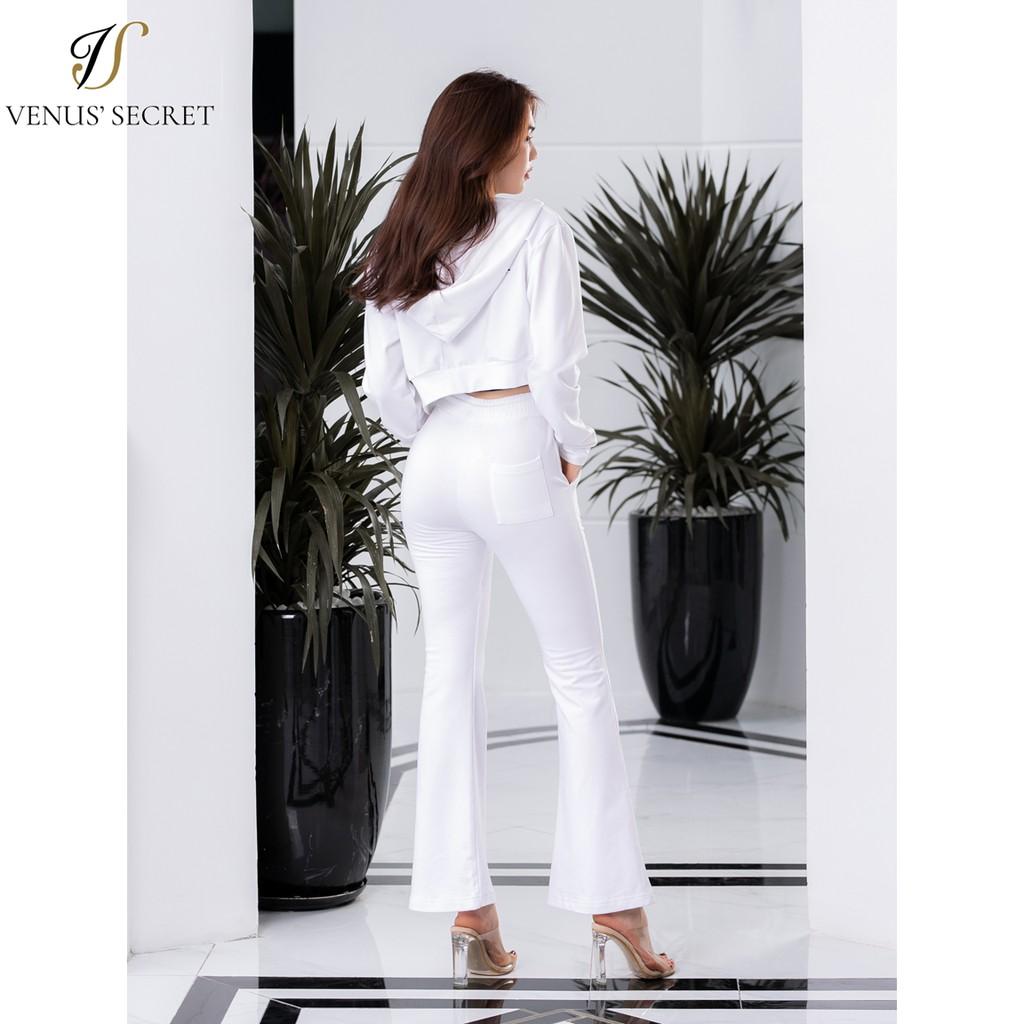 Bộ nỉ Venus' Secret áo croptop quần ống vẩy
