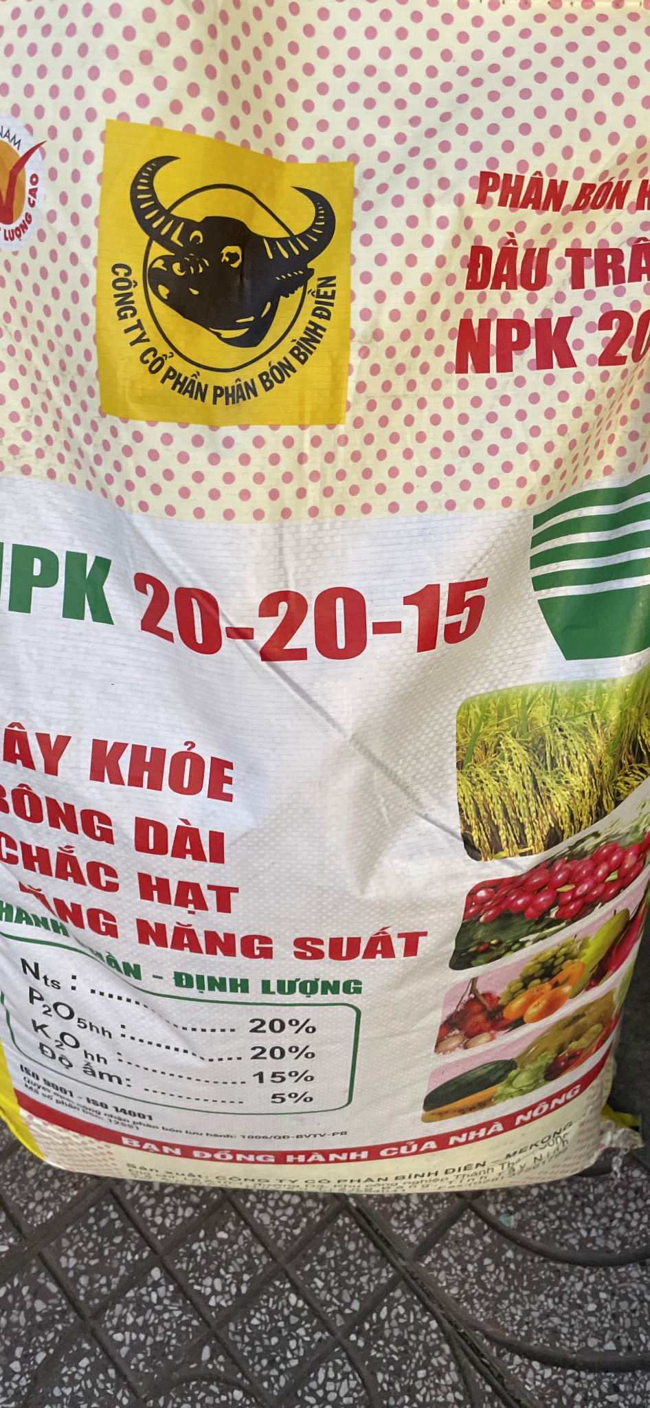 Phân NPK 3 màu đầu trâu 20-20-15 túi zip