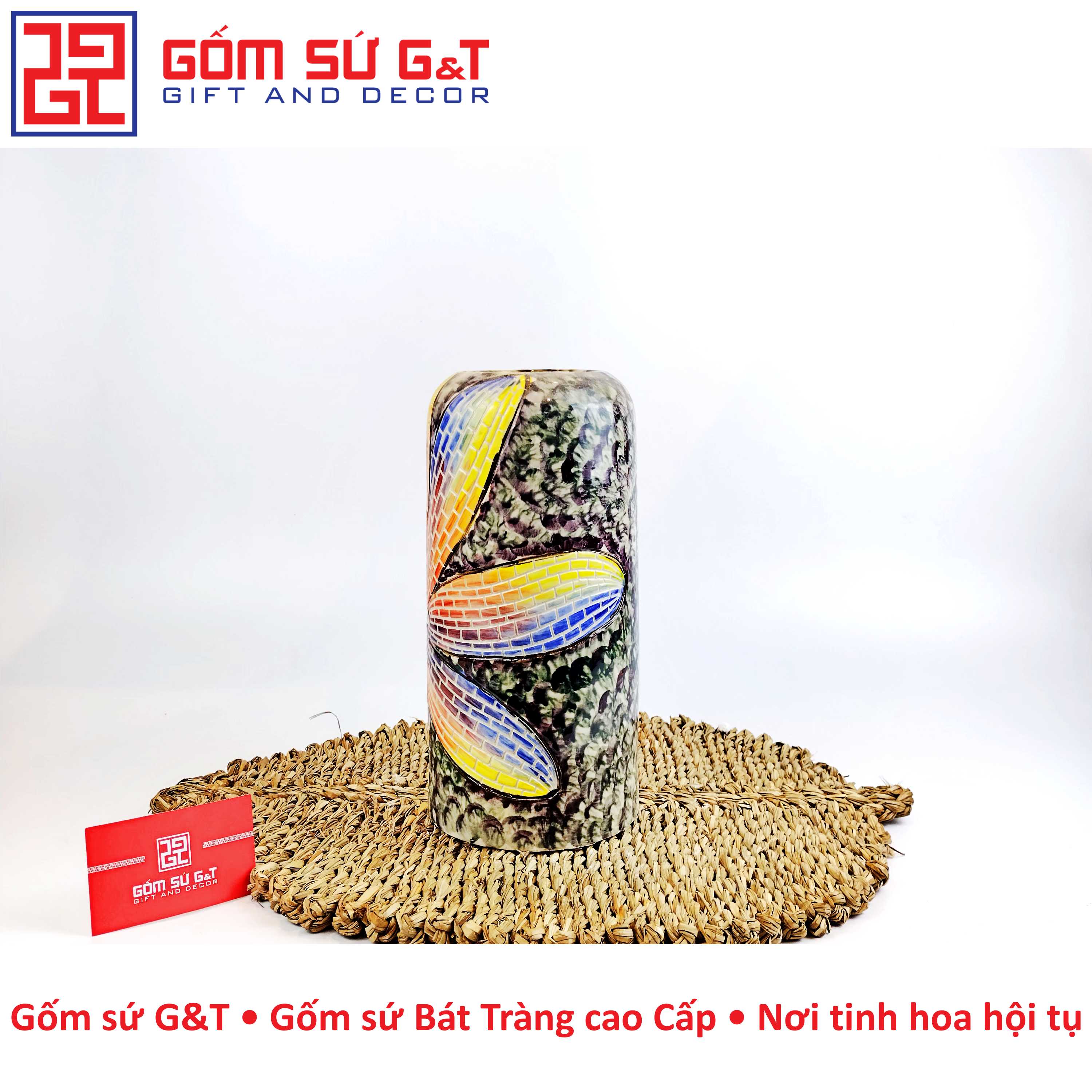 Lọ hoa dáng đu đủ khắc hoa loa kèn Gốm Sứ G&amp;T