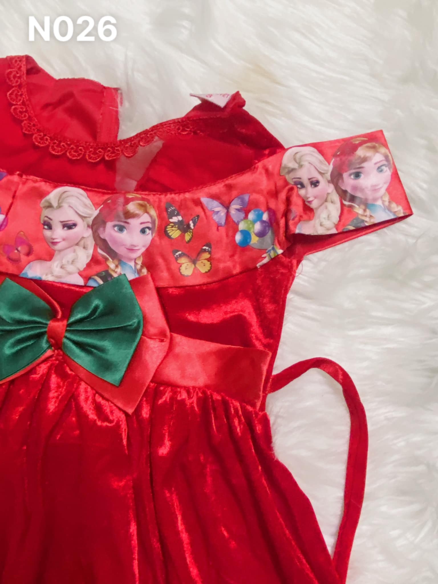 Đầm, Váy Noel cho bé. Đầm noel trễ vai, in hình Elsa cho bé- Đầm, váy Noel cho bé gái