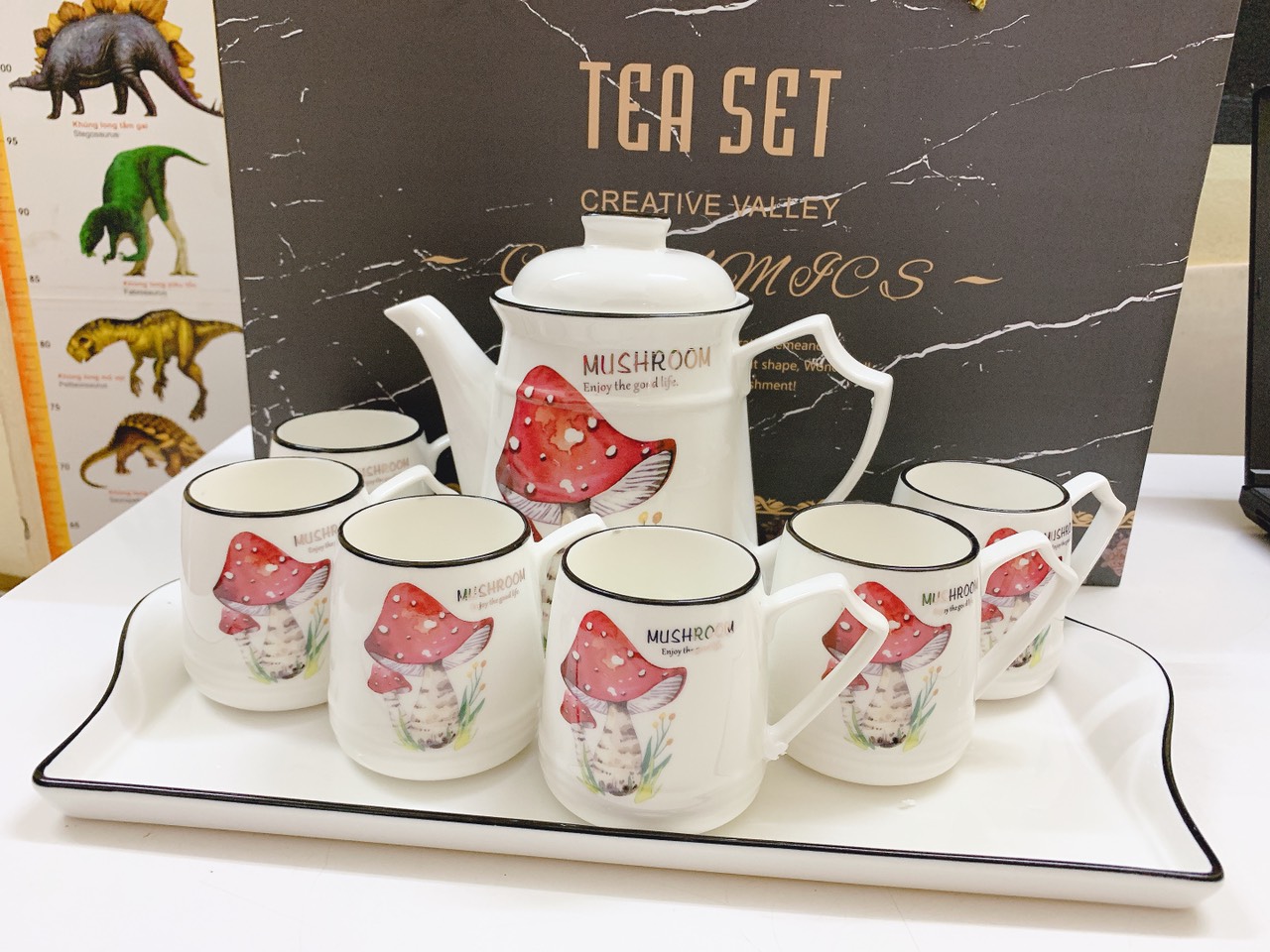 Bộ ấm chén kèm khay sứ cao cấp pha trà cà cà phê cây nấm đỏ