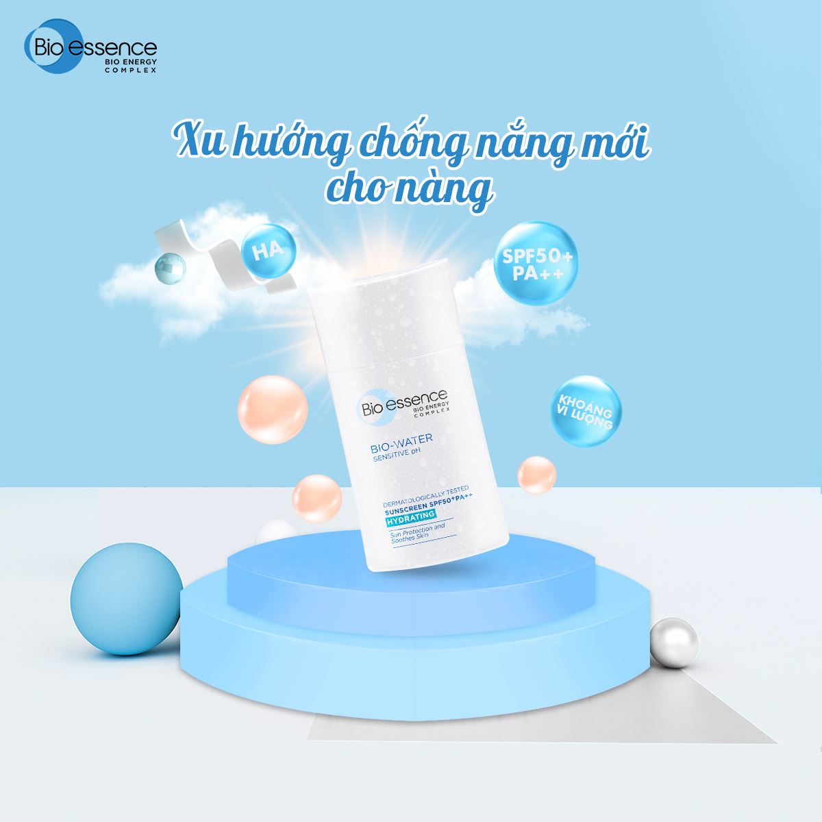 Bộ sản phẩm cấp ẩm và dưỡng da ngăn ngừa lão hóa Bio-Essence (Xịt khoáng Bio-Water 300ml + Kem chống nắng Bio-Water SPF50 40ml + Nước dưỡng Bio-Gold 150ml)