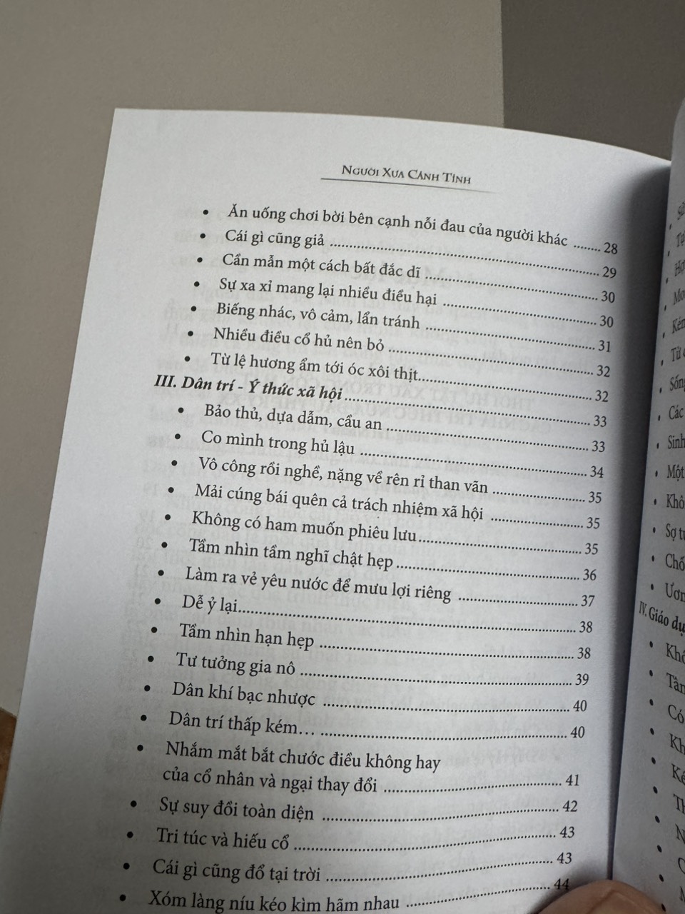 NGƯỜI XƯA CẢNH TỈNH (TÁI BẢN)- Thói hư tật xấu của người Việt trong con mắt các nhà tri thức nửa đầu thế kỷ XX - Vương Trí Nhàn (sưu tầm và biên soạn) – NXB Tổng hợp HCM