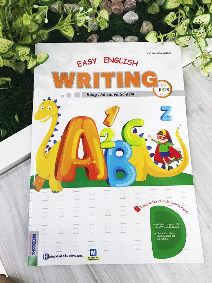 Bộ 6 cuốn tập viết “Easy English Writing For Kid” TV