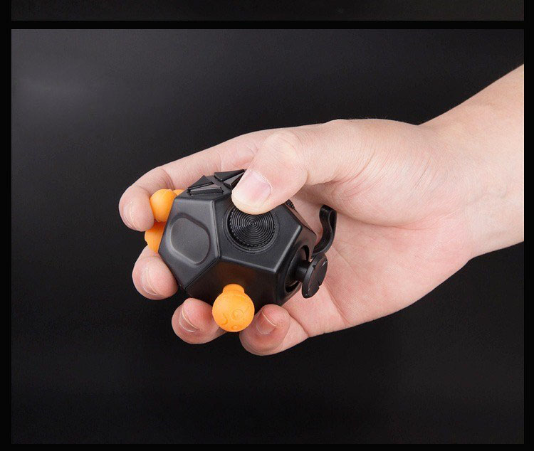 Đồ vật giúp thư giãn Fidget Cube mẫu mới 2019