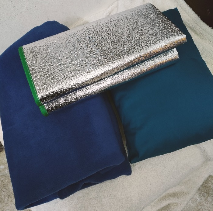 Set chăn gối chiếu ngủ trưa văn phòng màu xanh đậm