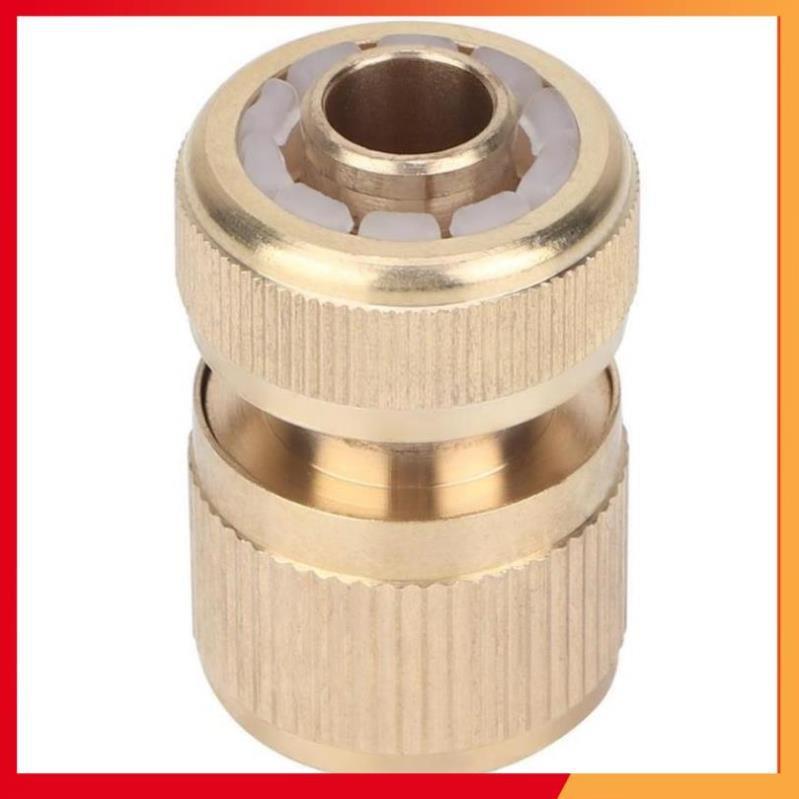 Bộ dây và vòi xịt tăng áp rửa xe tưới cây 7-10M(cút đồng nối nhựa đen) 206817