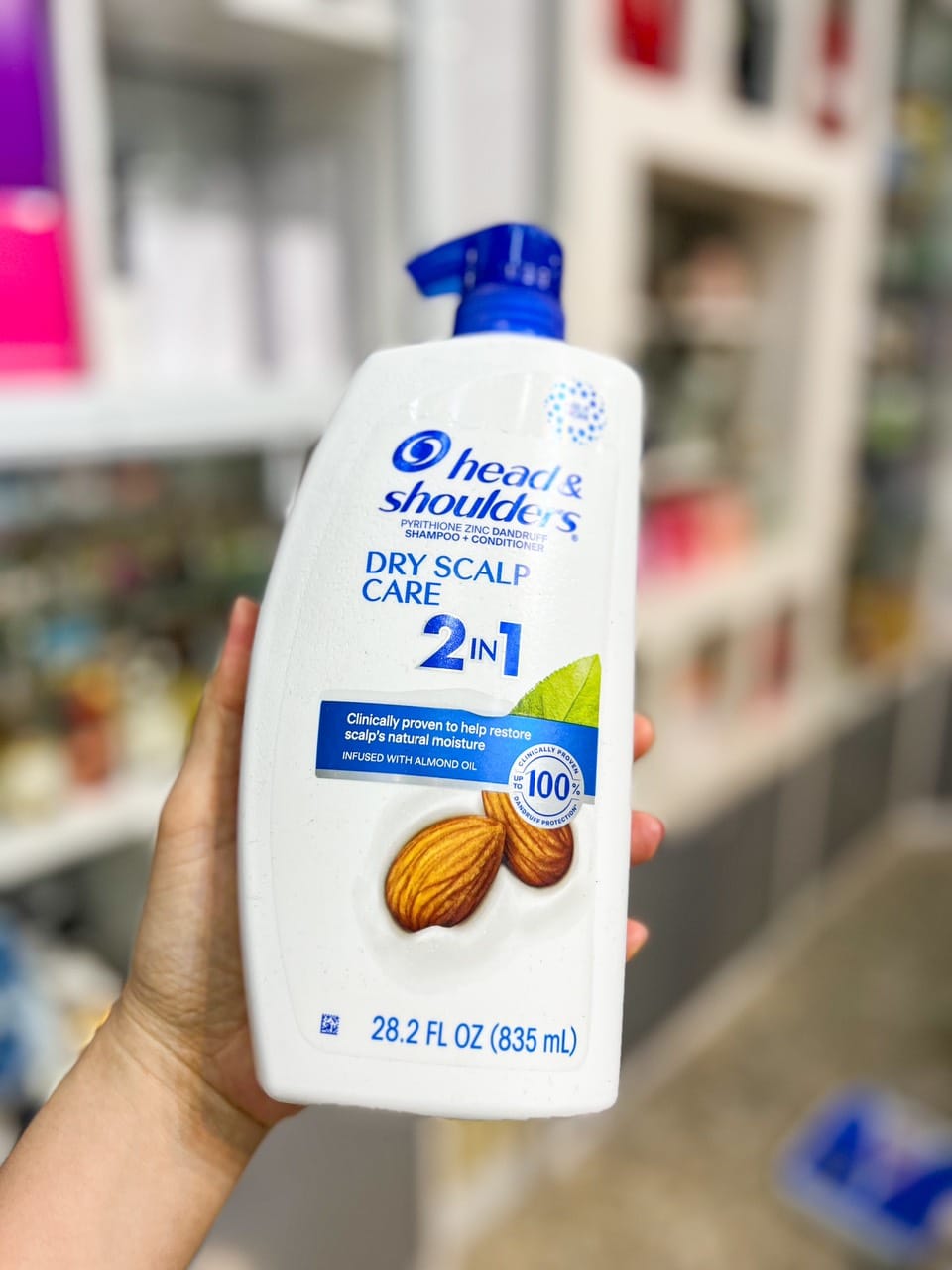 Dầu gội và xả 2IN1 Head&amp;Shoulders Dry Scalp Care (Hạnh Nhân) 835ml