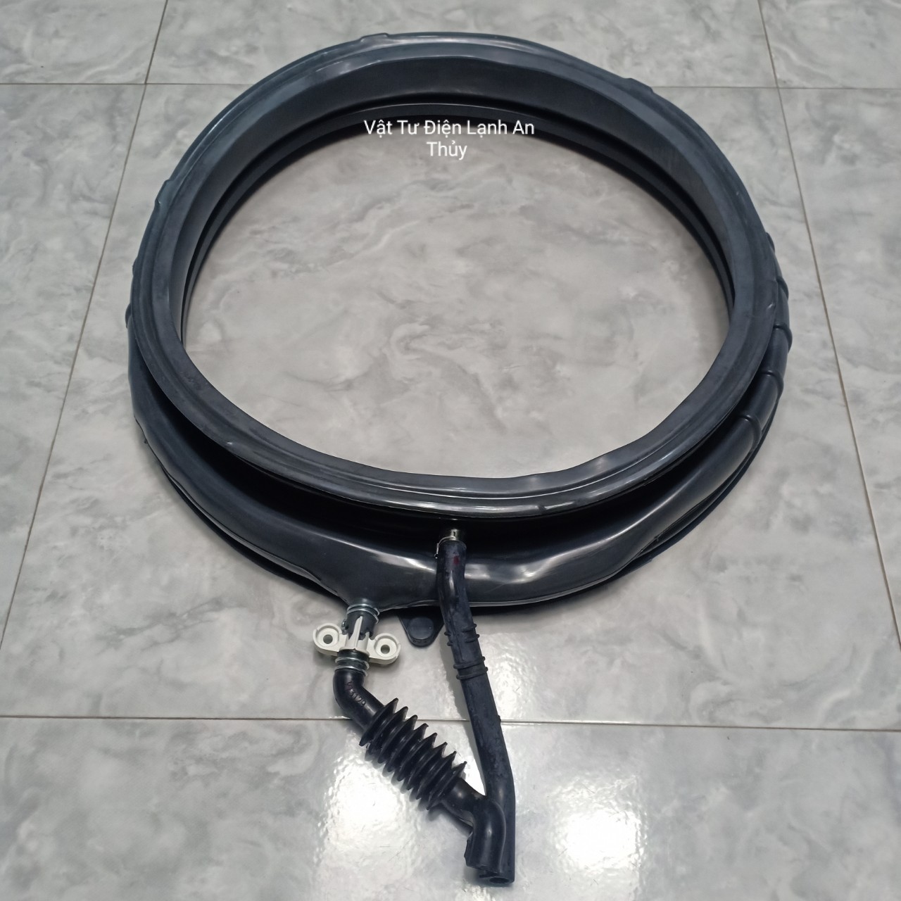Gioăng cửa máy giặt Aqua đen 2 vòi rồng - zoăng cửa máy giặt Aqua đen 2 vòi rồng - ron cửa máy giặt Aqua đen 2 vòi rồng
