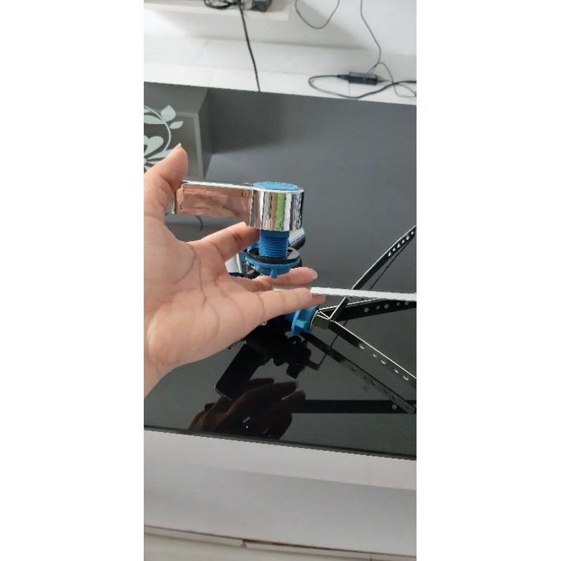 Cần gạt bồn cầu inox chất lượng