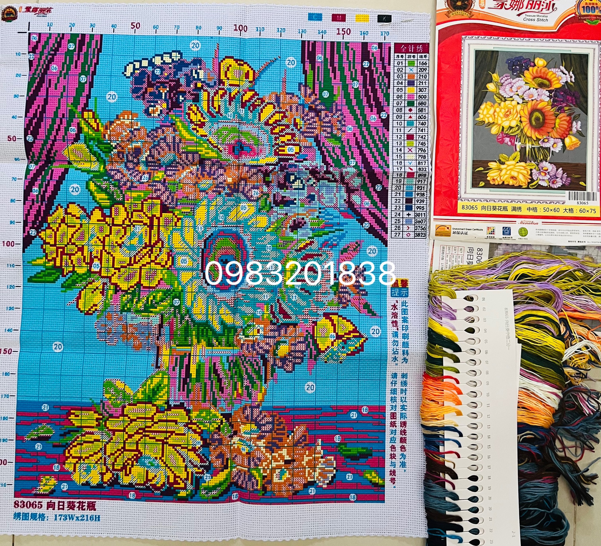 Tranh thêu kín Bình hoa đa sắc 83065, kích thước 50*60 cm