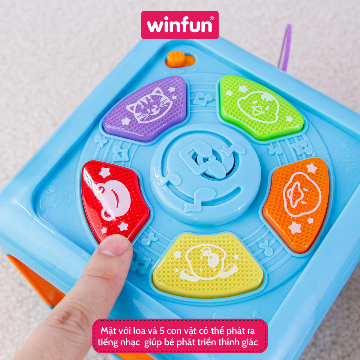 Hộp đồ chơi phát nhạc Winfun 0715 phát triển tư duy toàn diện cho bé