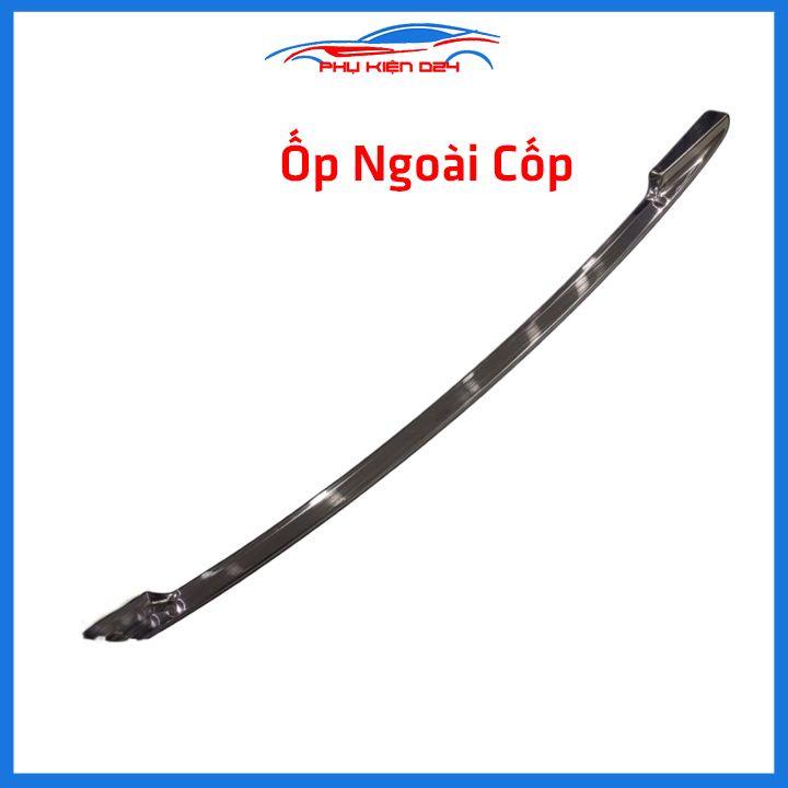 Ốp chống trầy cốp Sorento 2020-2021-2022 thép không gỉ vân Titan chống trầy bảo vệ xe