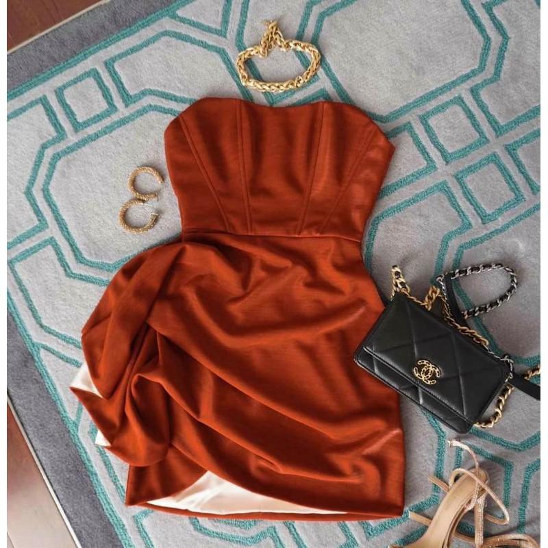 Đầm body cúp ngực nhún tà