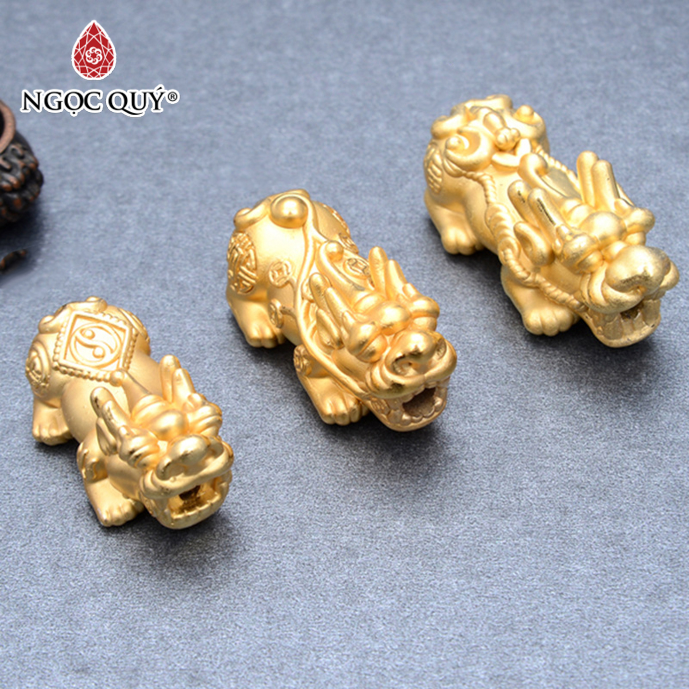 Charm bạc tỳ hưu mạ vàng - Ngọc Quý Gemstones