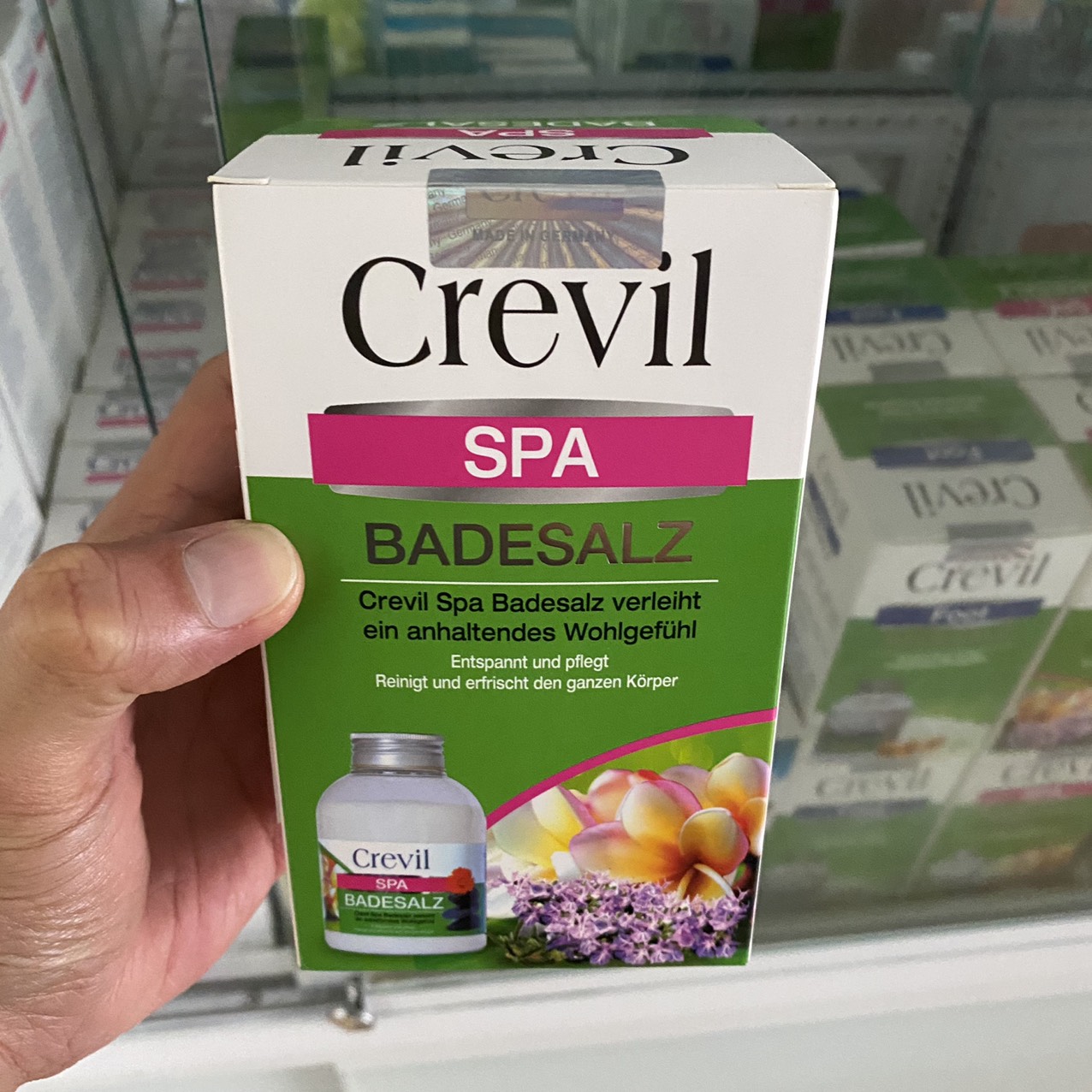Muối tắm spa thảo dược tẩy tế bào chết Crevil Spa Badesalz của Đức - KBM02