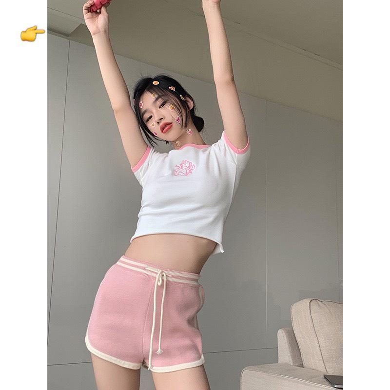 (HCM) ÁO KIỂU NỮ CROPTOP SIÊU XINH THỜI TRANG HOTTREND GENZ CHO CÁC BẠN