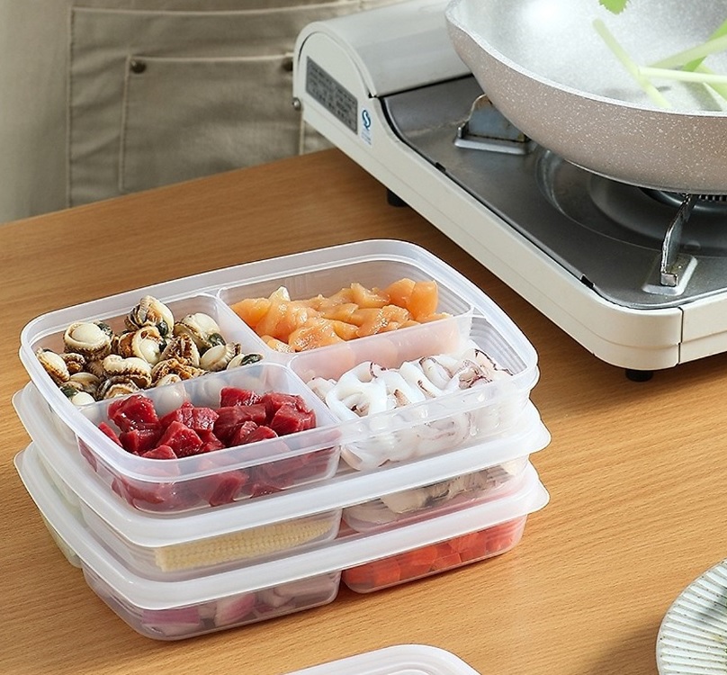 HỘP ĐỰNG THỰC PHẨM 4 NGĂN TIỆN LỢI