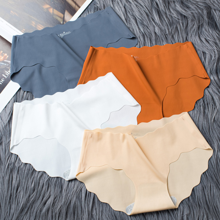 Combo 4 quần lót cotton kháng khuẩn không đường may Nhật Bản