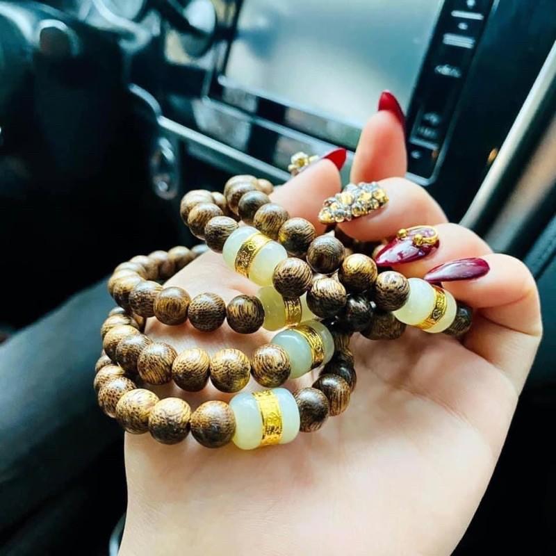 Vòng tay trầm hương lu thống may mắn