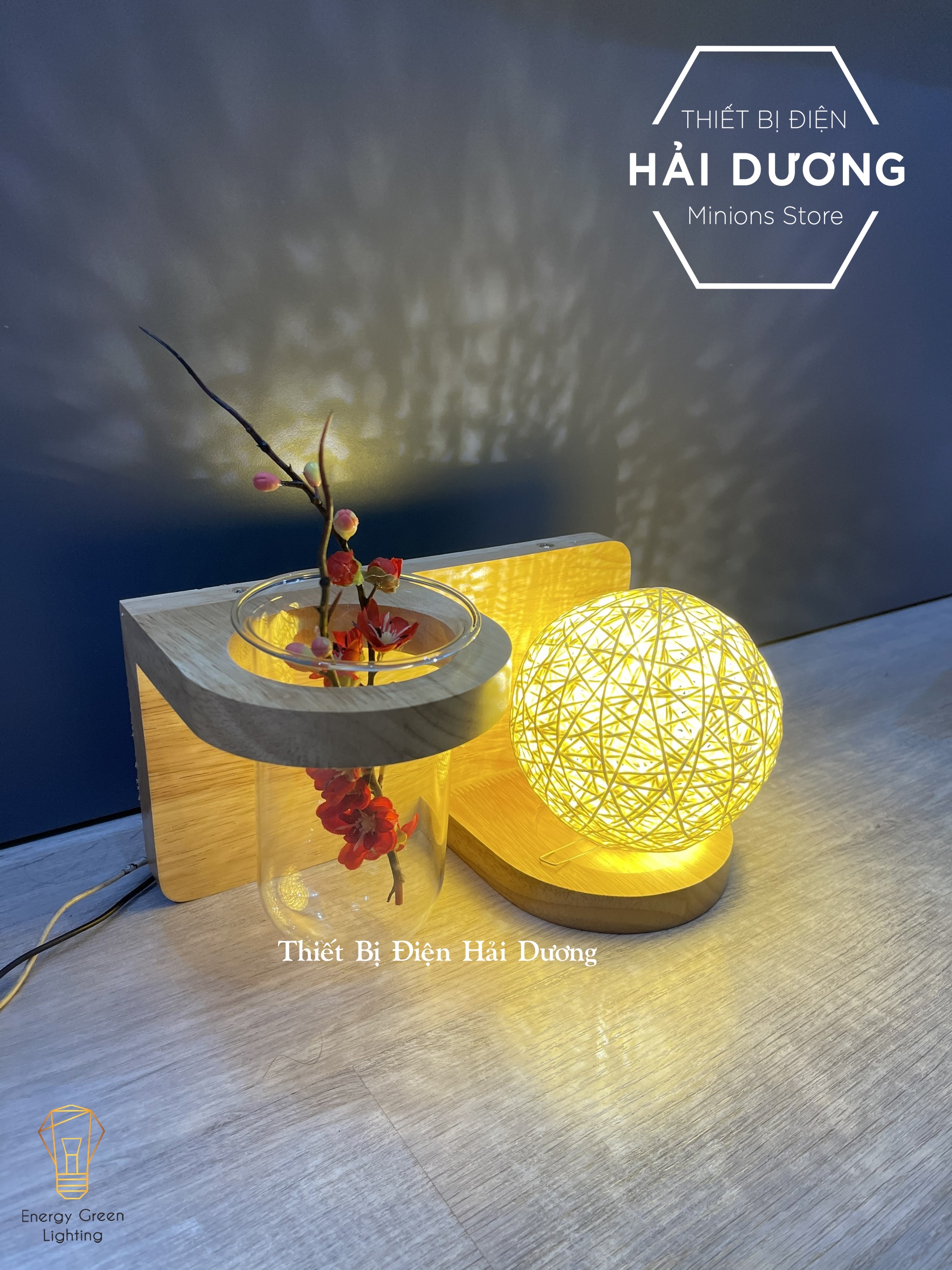 Đèn Tường Kệ Gỗ Chao Hình Cầu Mây Hiện Đại DT-2814 - Trang Trí Căn Phòng - Đã Bao Gồm Bóng LED - Có Video
