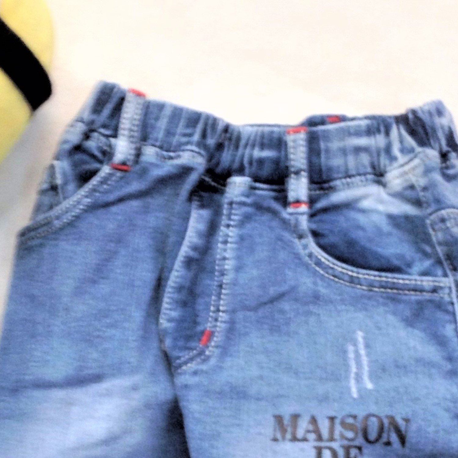 Q00002015 Quần jean lửng phom ôm body, vải co giãn cho bé trai từ 4-8 tuổi