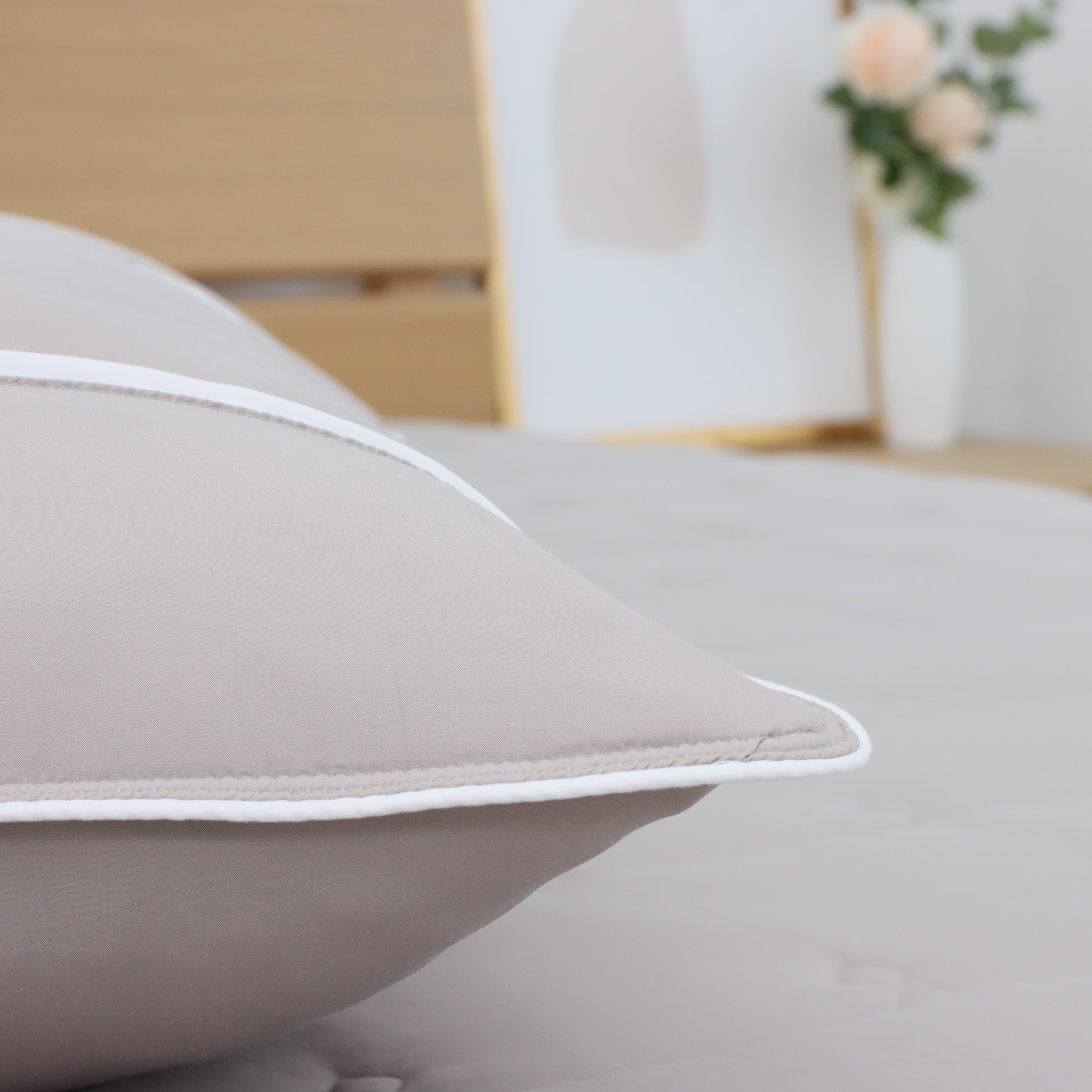 Vỏ Gối Nằm Chần bông K-Bedding by Everon chất vải Ice-Tencel KNTS 45x65cm thoáng mát, kháng khuẩn