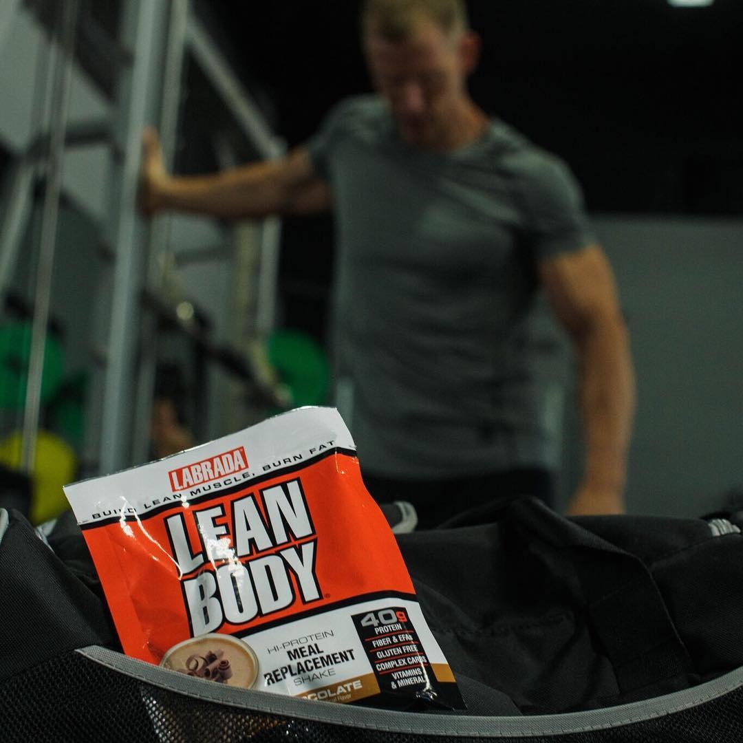 Labrada Lean Body , Sữa Thay Thế Bữa Ăn Tiện Lợi, Bổ Sung 40g Protein, 24g Tinh Bột Giàu Chất Xơ và 21 Vitamin Khoáng Chất, 79G/Gói