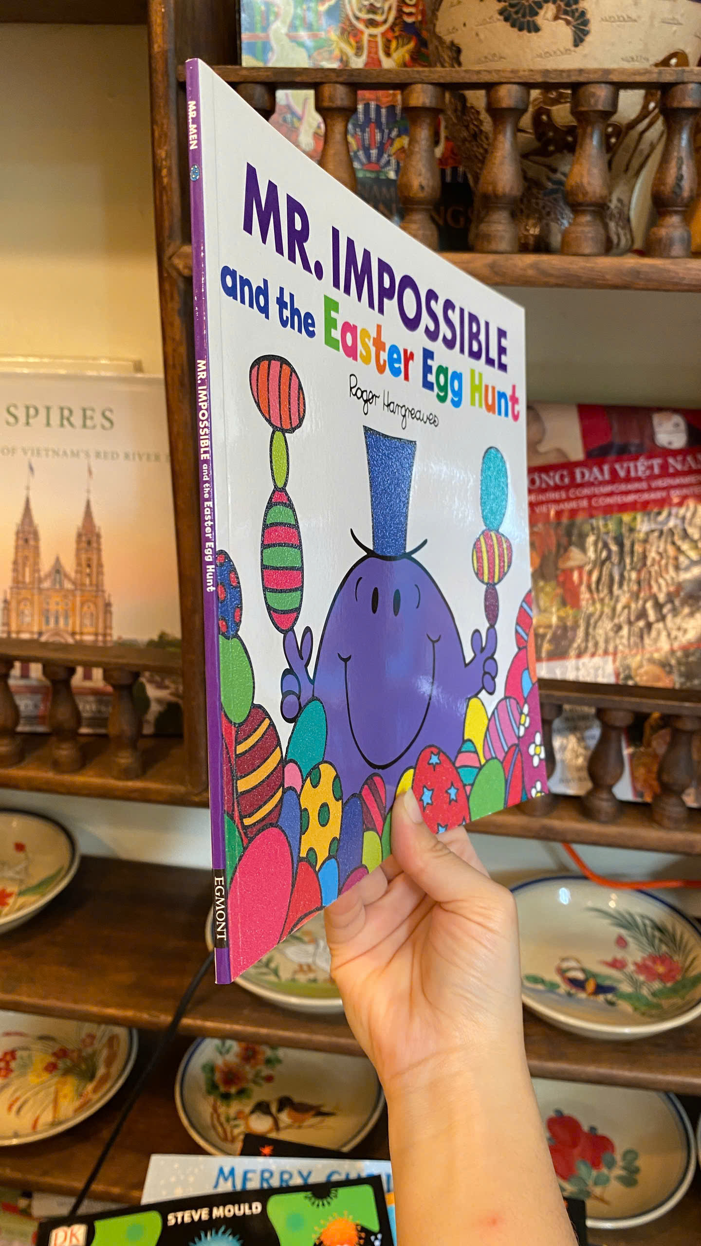 Sách - Mr Impossible and the Easter Egg Hunt (Mr. Men and Little Miss Picture Books)