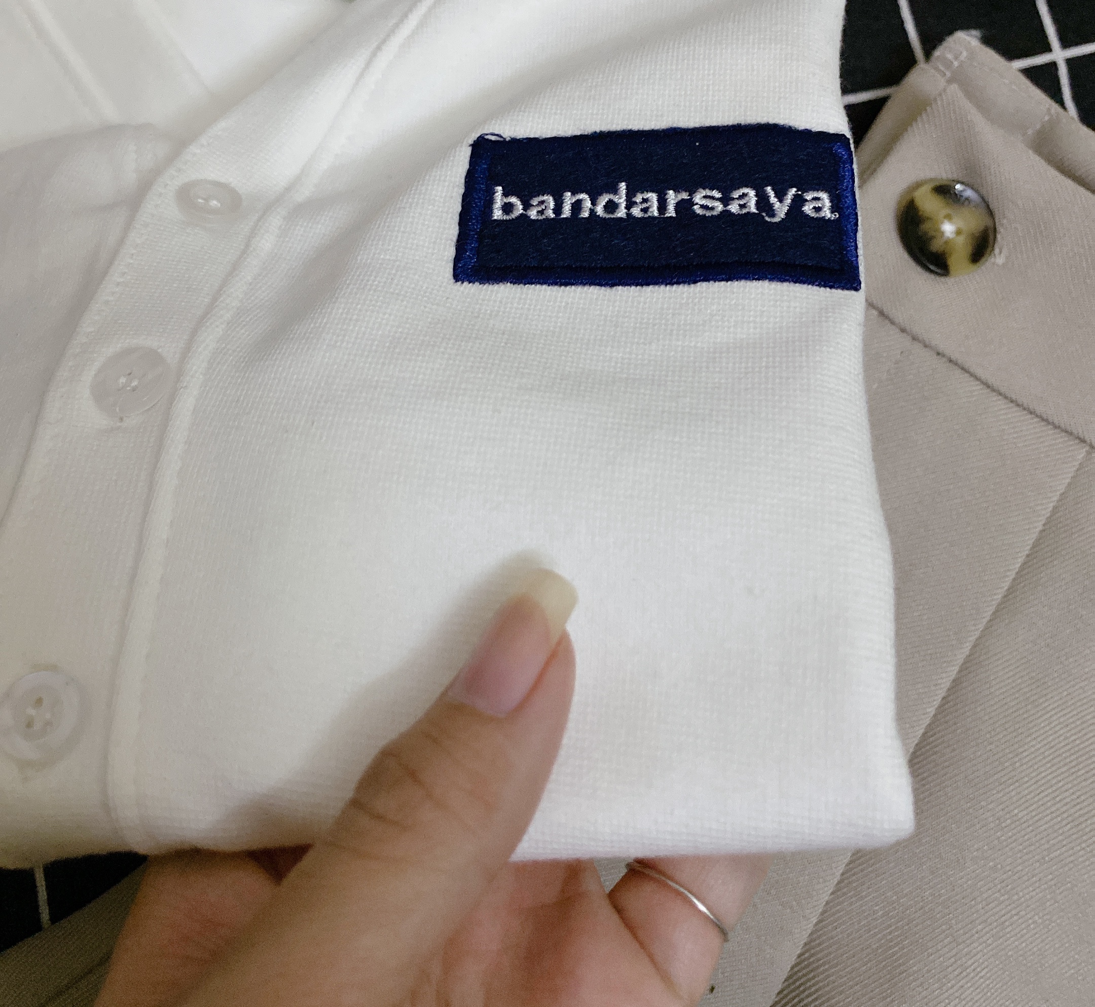 SET NỮ 2 MÓN THÊU CHỮ BANDARSAYA