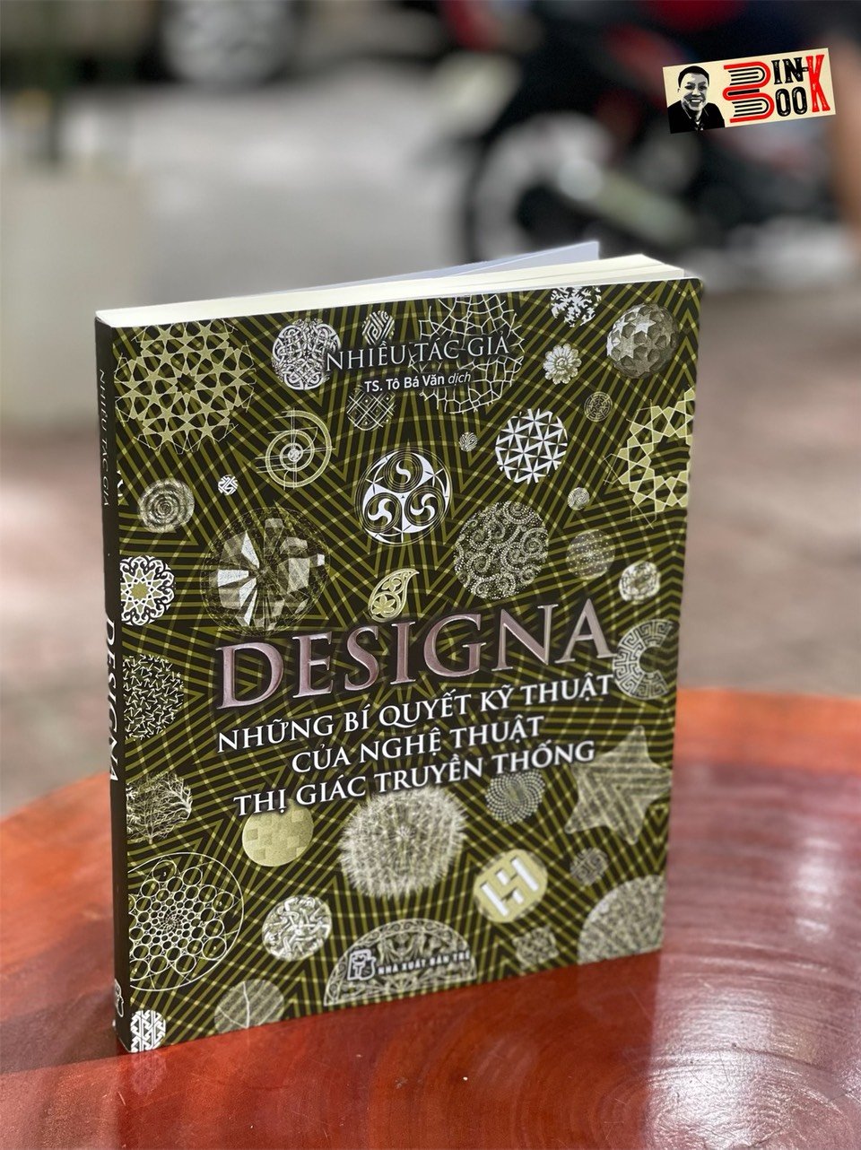 Designa - Những Bí Quyết Kỹ Thuật Của Nghệ Thuật Thị Giác Truyền Thống