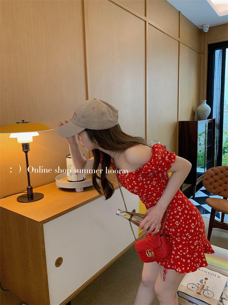 TOBE1SHOP Pháp Vintage màu đỏ mảnh hoa vuông cổ bong bóng tay áo đầm 2023 mùa hè eo cao hiển thị gầy váy ngắn nữ