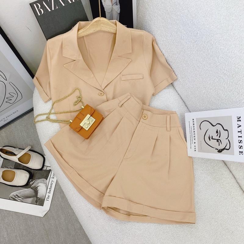 SET ÁO VEST CROPTOP TAY NGẮN + QUẦN SHORT