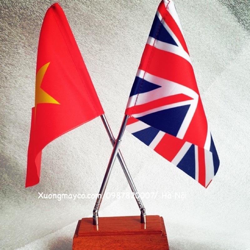 Cờ để bàn đế vuông