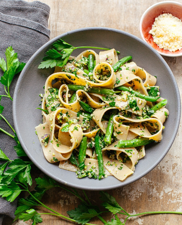 Sốt Pesto Xanh - Alla Genovese Chuyên Dùng Cho Pasta 190 Gram Divella Italia