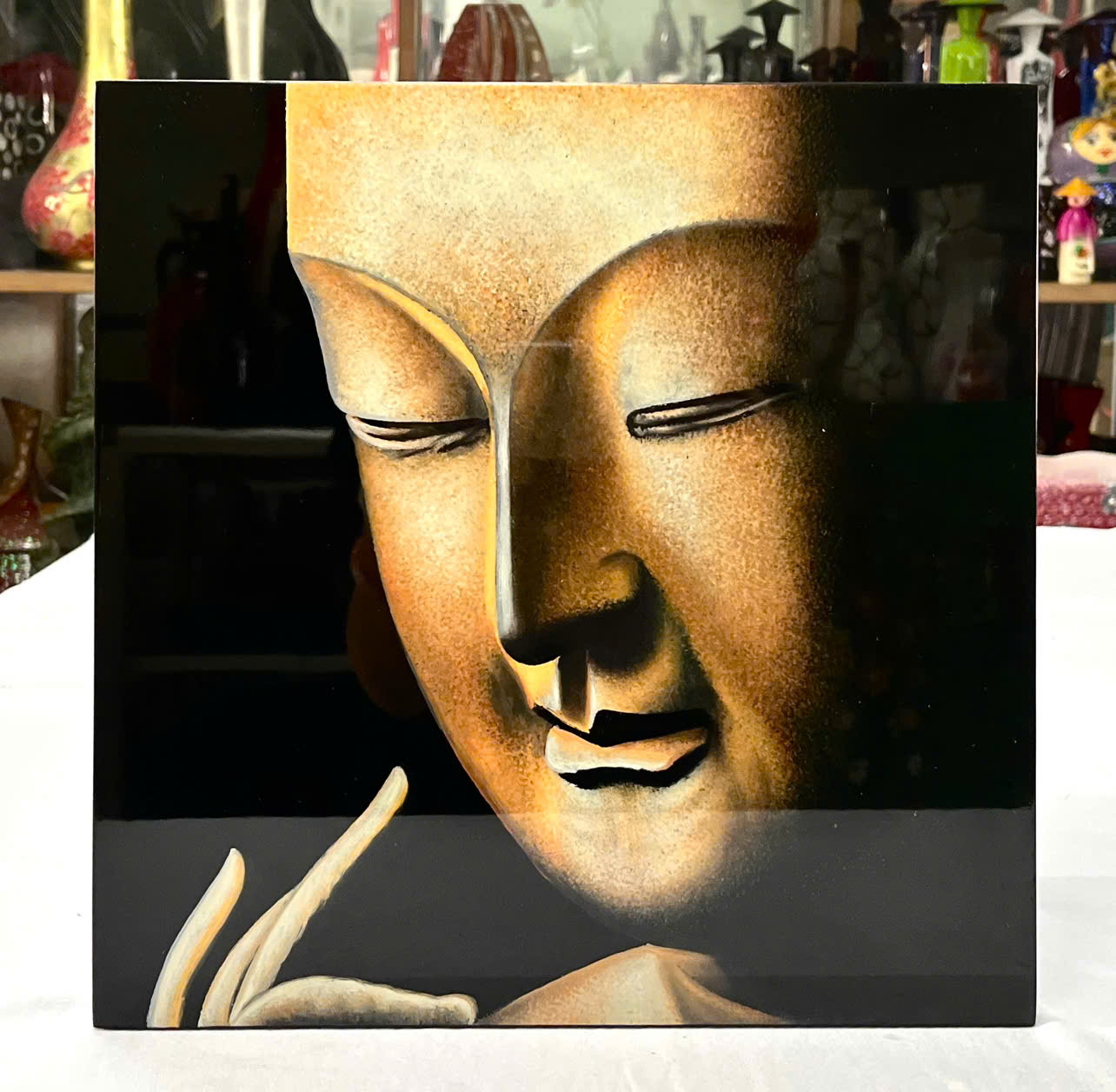 Tranh sơn mài vẽ tay Tượng Phật cao cấp Thanh Bình Lê size 38x38 cm treo tường, trang trí nhà cửa, văn phòng, quà tặng