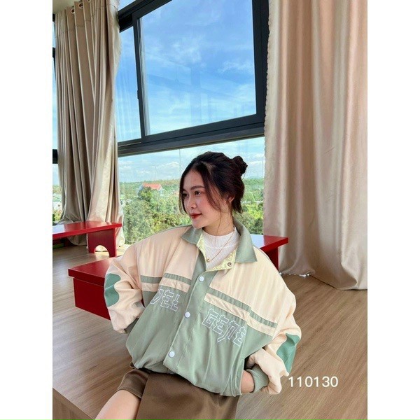 Áo Khoác Croptop, Áo Khoác Da Lộn 2 Lớp Cao Cấp Thêu Họa Tiết Nổi Siêu Hot, Áo khoác Unisex form ngắn croptop 2 lớp cao cấp chất da lộn mịn đẹp, không xù, kiểu dáng basic