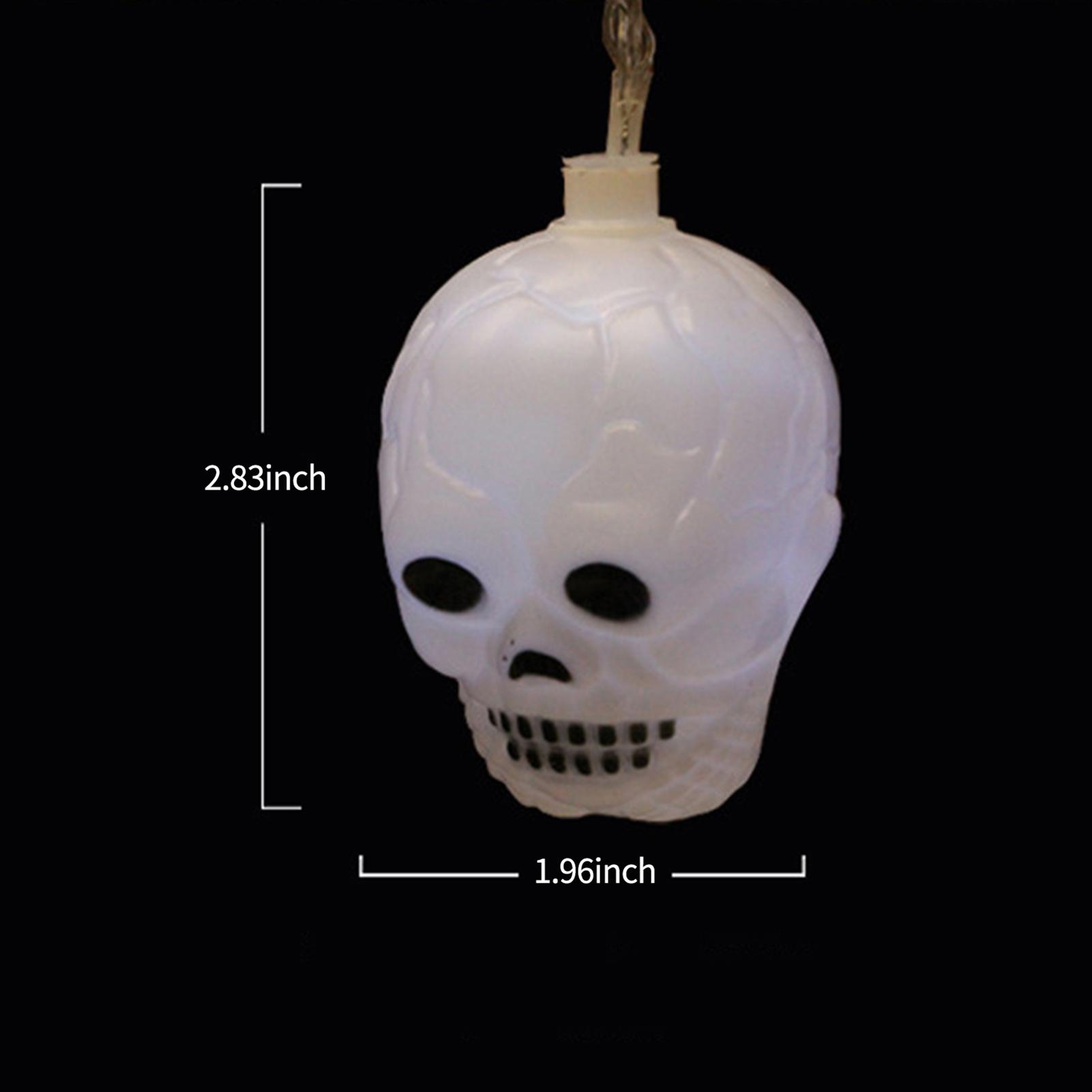 Vật Trang Trí Chùm Đầu Lâu Có Đèn Led Trang Trí Halloween