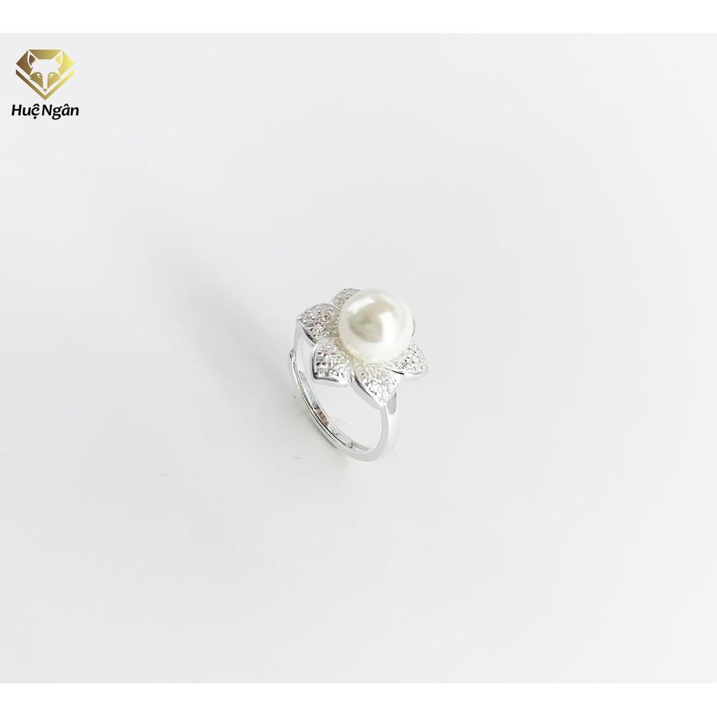 Nhẫn bạc Ý 925 Huệ Ngân - Hoa sen trắng RR1169
