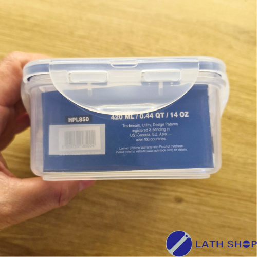 Hộp Bảo Quản Classic Lock&Lock Hình Vuông, Khóa 4 Cạnh, Nắp Có Silicone Kín Hơi, Dùng Trong Lò Vi Sóng HPL850-420ml - Hàng Chính Hãng